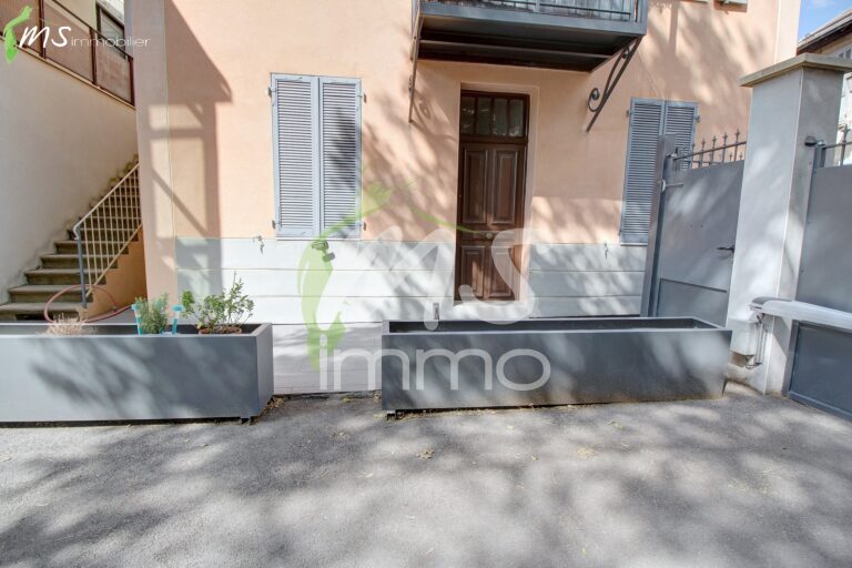 App. F1 au RDC à gauche - 24.13 m² - GAP