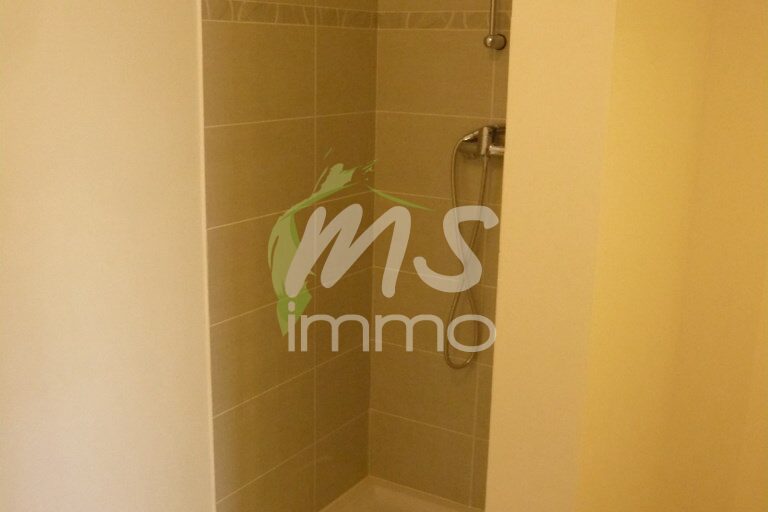 App. F2 N°B405 avec parking N°2 - 34.32 m² - GAP