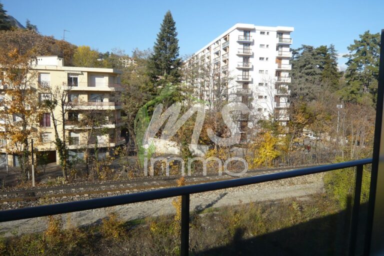 App. F2 N°B405 avec parking N°2 - 34.32 m² - GAP