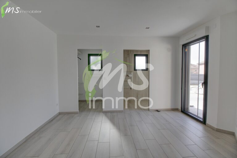 Villa F4 abri voiture, jardin et piscine - 115.83 m² - GAP