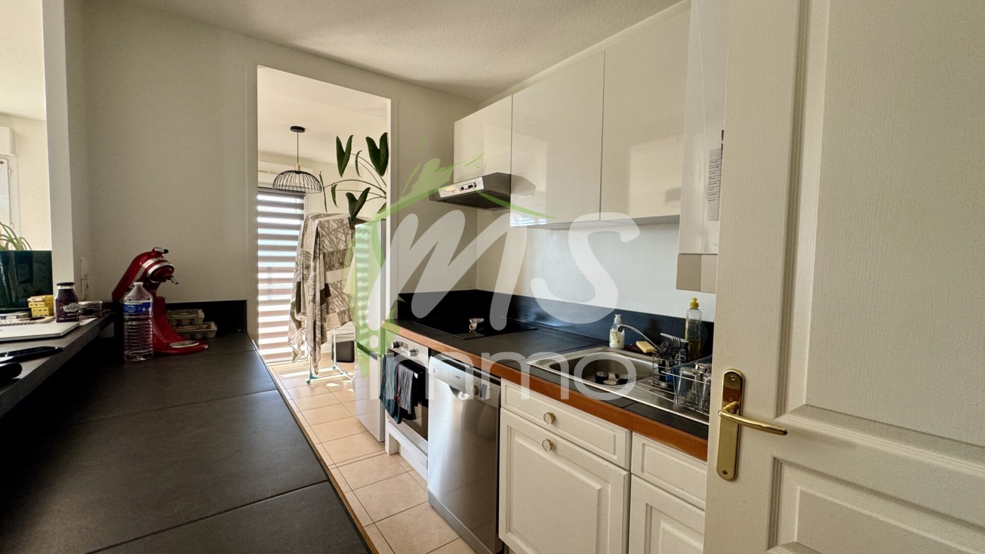 App. F3 A31 avec garage et parking - 66.18 m² - GAP - Photo 2