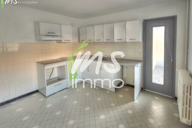 App. F4 avec cave et parking - 94.14 m² - GAP