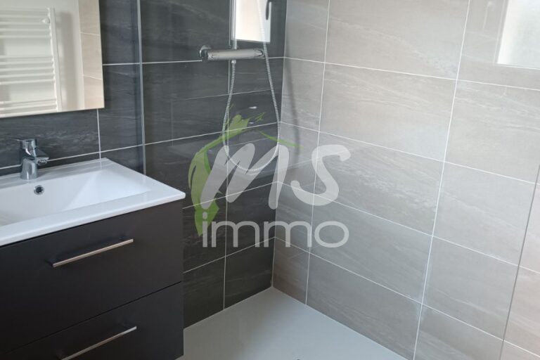 Villa F4 N°10 avec garage - 83.14 m² - LA FREISSINOUSE