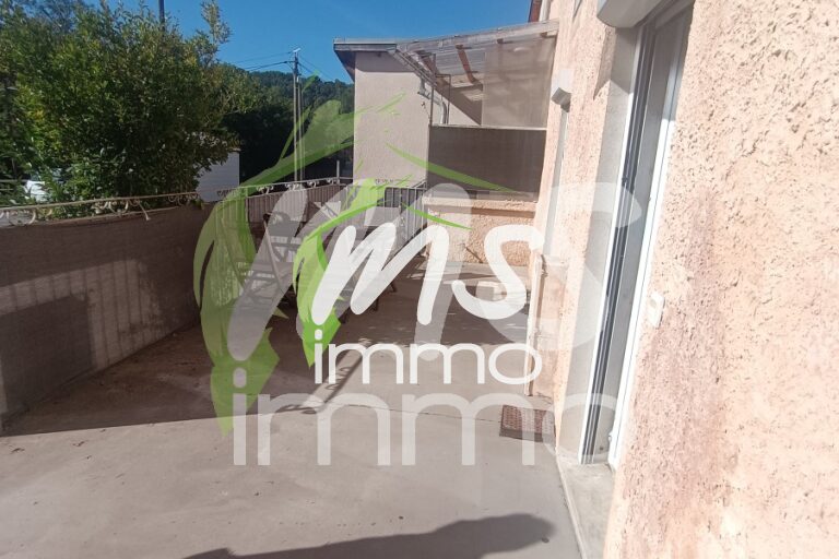 Maison T4 avec terrasse - 90.09 m² - GAP