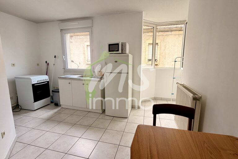 App. F2 avec cave et parking - 59.54 m² - GAP