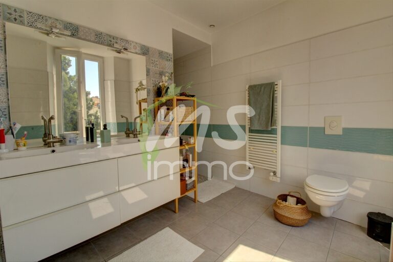 App. F5 avec cave - 200.86 m² - GAP