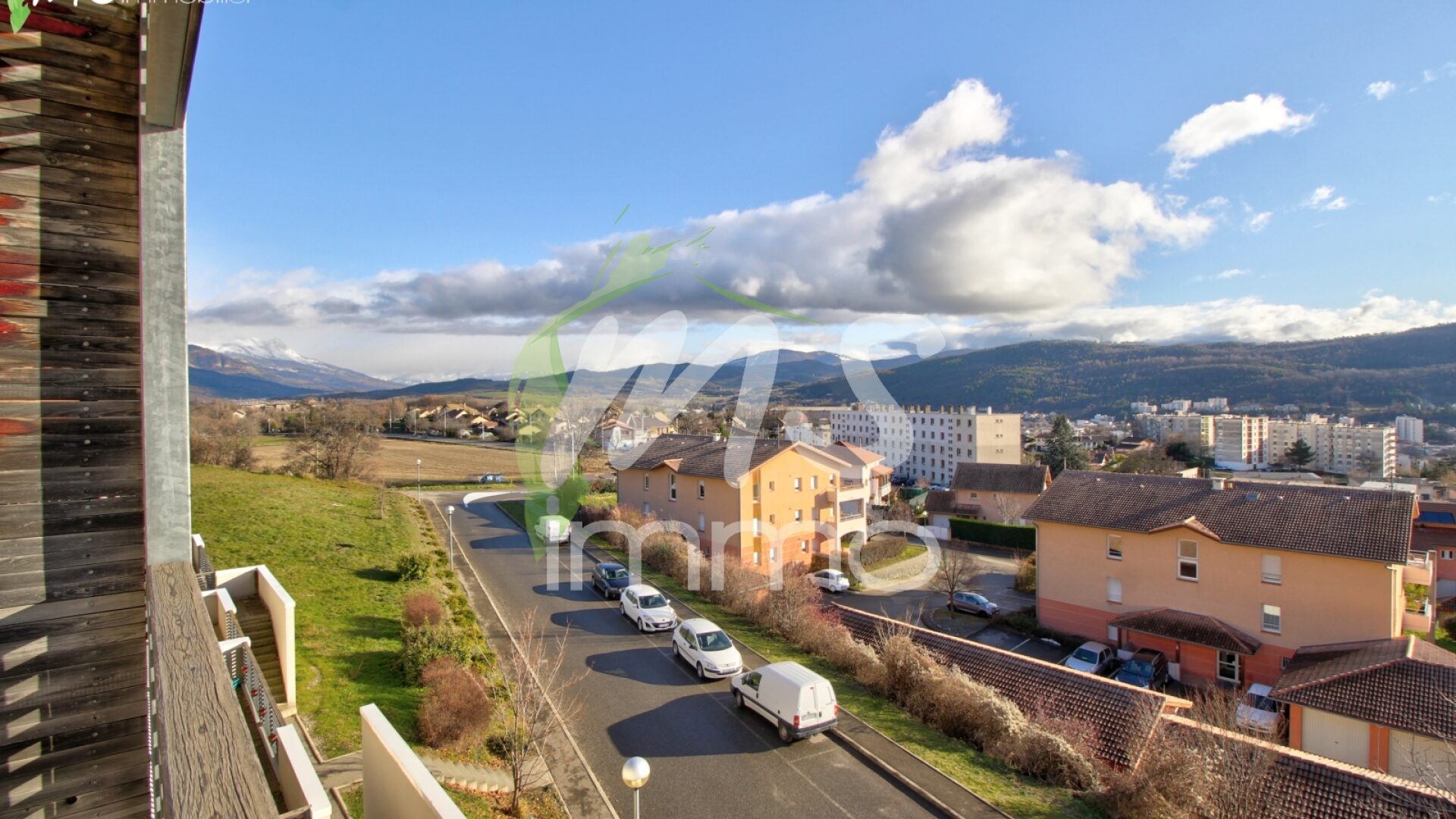 App. F3 N°A23 avec garage N°A20 - 70.34 m² - GAP - Photo 2