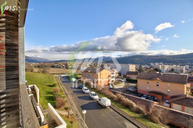 App. F3 N°A23 avec garage N°A20 - 70.34 m² - GAP