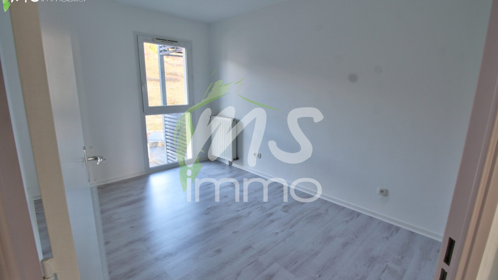 App. F3 N°A23 avec garage N°A20 - 70.34 m² - GAP - Photo 4