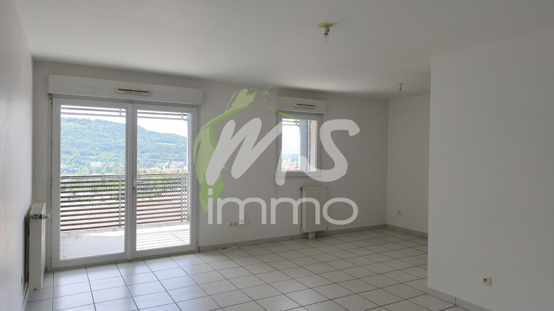 App. F3 N°A31 avec garage N°A22 - 68.35 m² - GAP - Photo 3