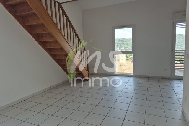 App. F3 N°B31 avec garage N°A16 - 100.41 m² - GAP