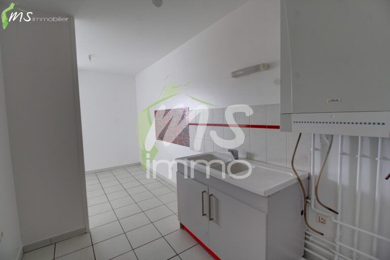 App. F3 N°A11 avec garage N°A04 - 68.35 m² - GAP