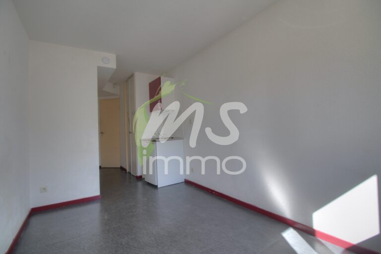 App. F1 N°12 avec cave au 3ème étage - 14.69 m² - GAP