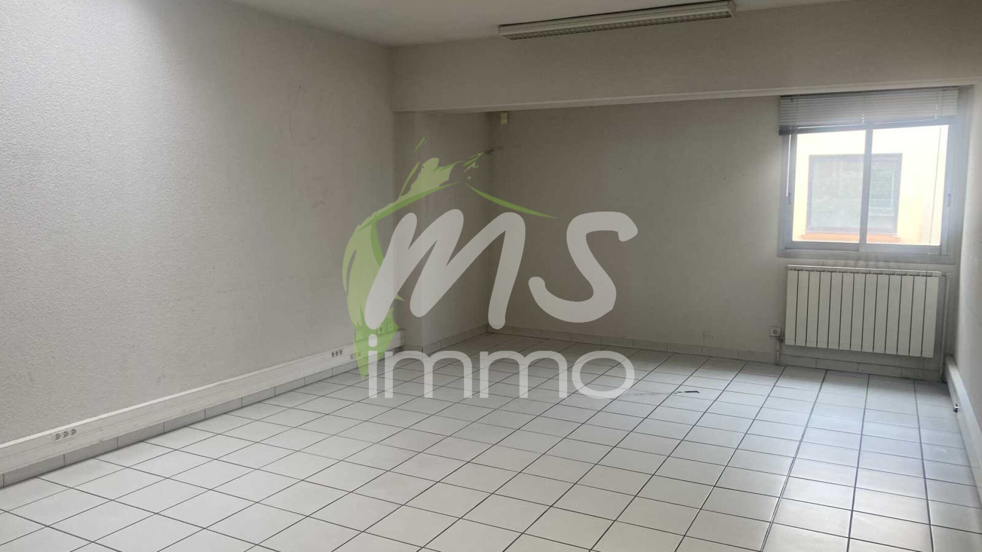 Bureaux de 170 m² - GAP - Photo principale