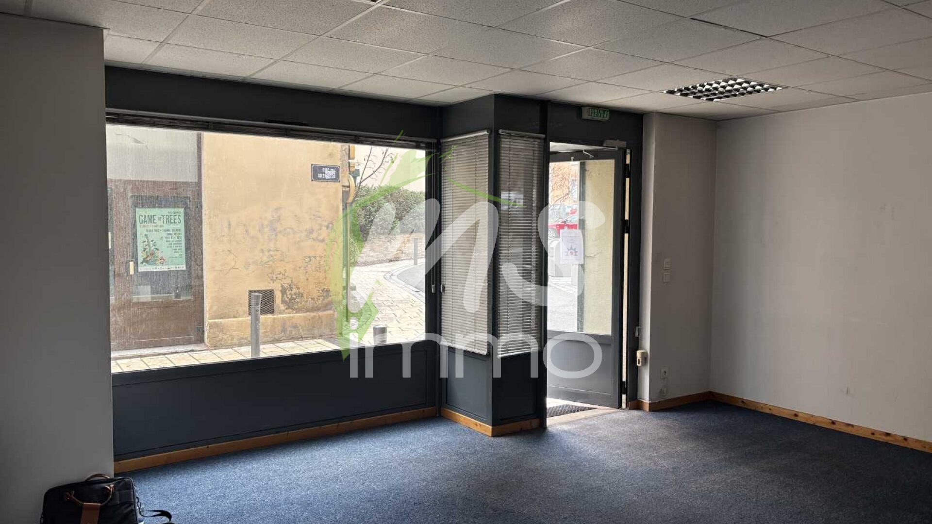 Bureaux de 87 m² - GAP - Photo 3