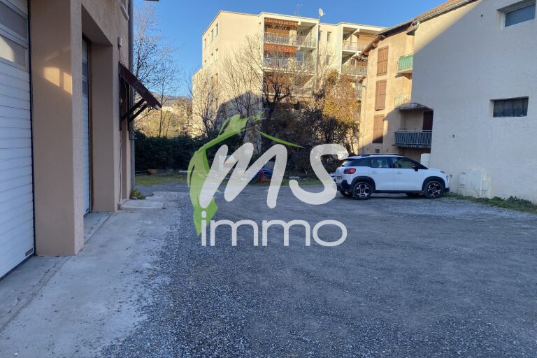 Entrepôt de 44 m² - GAP