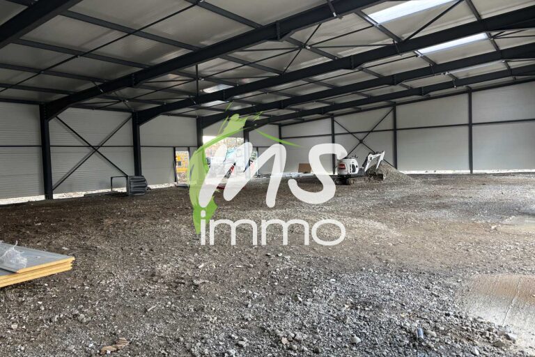 Entrepôt de 200 m² - GAP