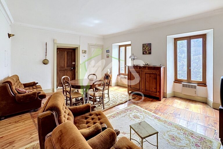 Appartement T3 de 82 m² - Saint Bonnet en champsaur