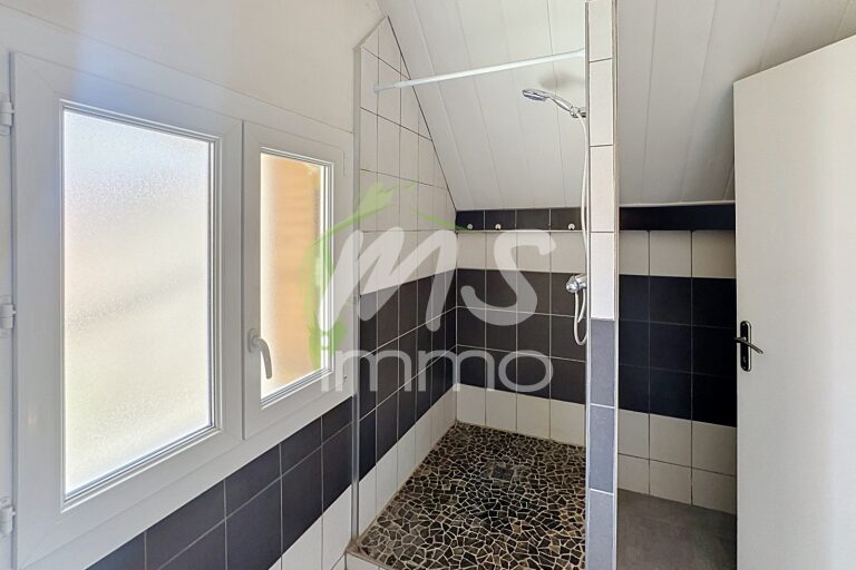 Appartement T3 de 37 m² - SAINT-BONNET EN CHAMPSAUR