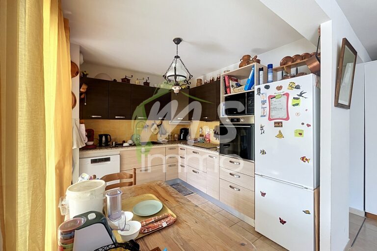 Appartement T3 de 81.52 m² - CHORGES
