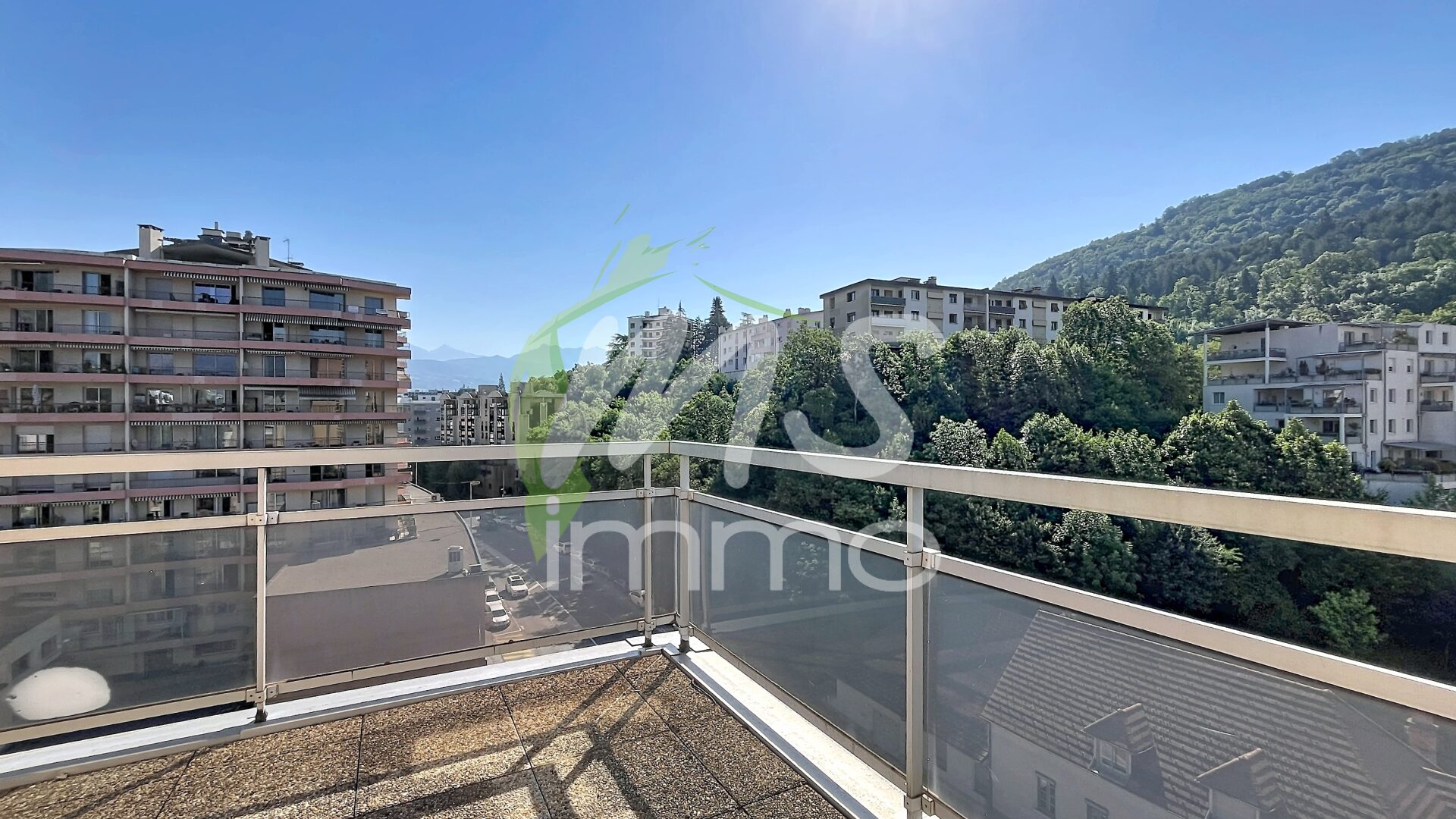 Appartement T4 de 108 m² - GAP - Photo 2
