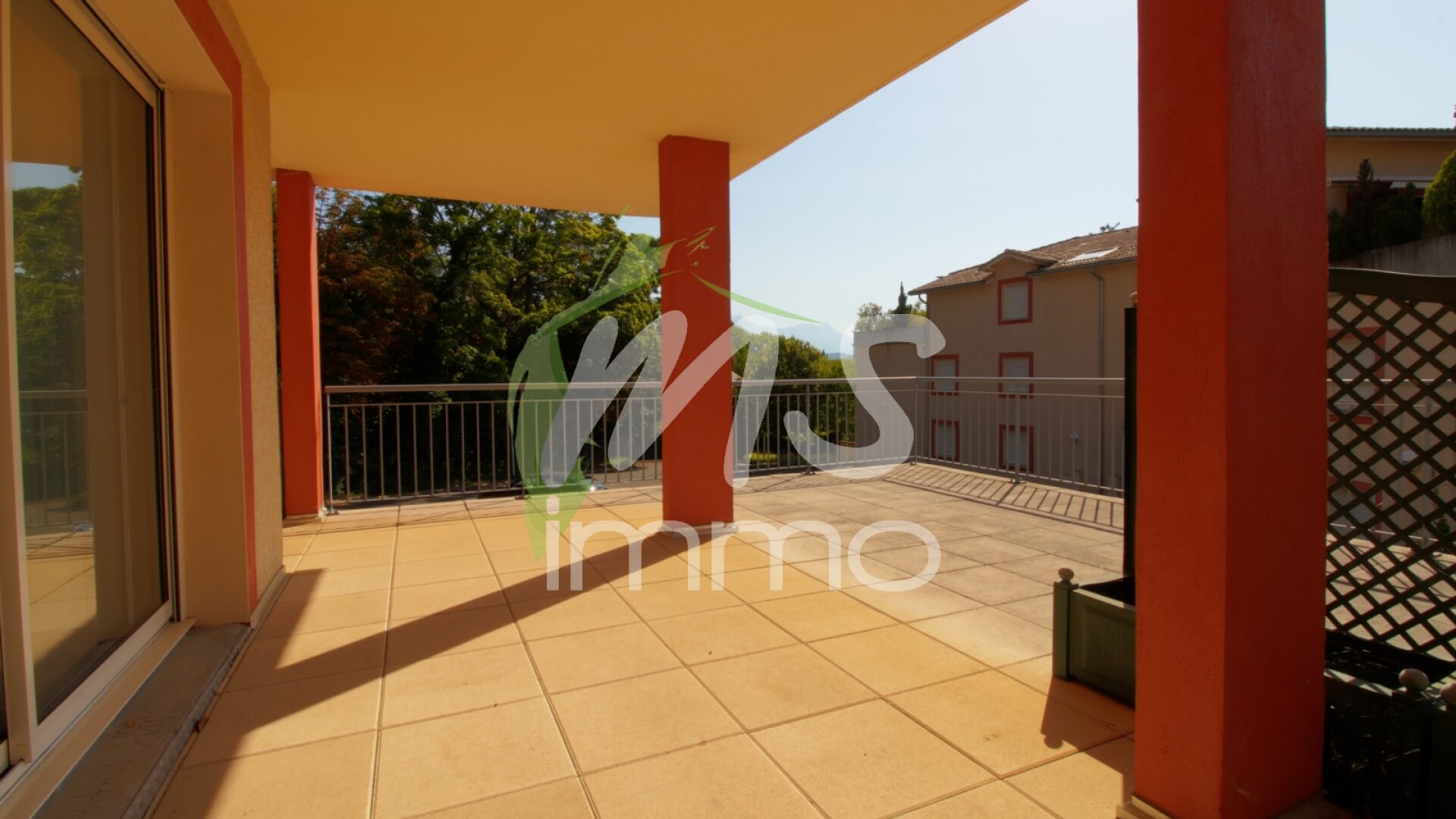 Appartement T4 de 92 m² - GAP - Photo 2