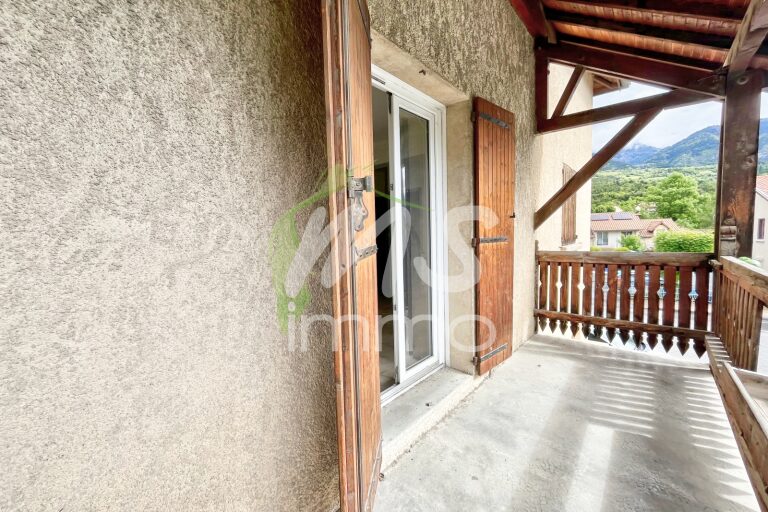 Appartement T4 de 67.58 m² - LA BÂTIE NEUVE