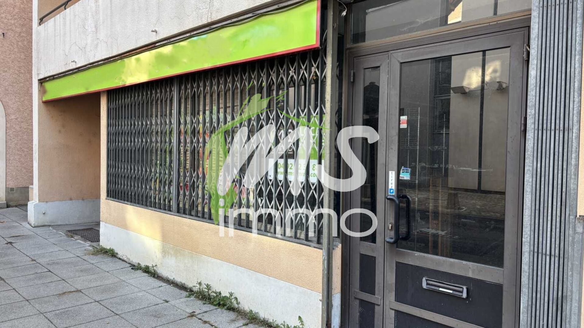 Local commercial de 270 m² - GAP - Photo 3