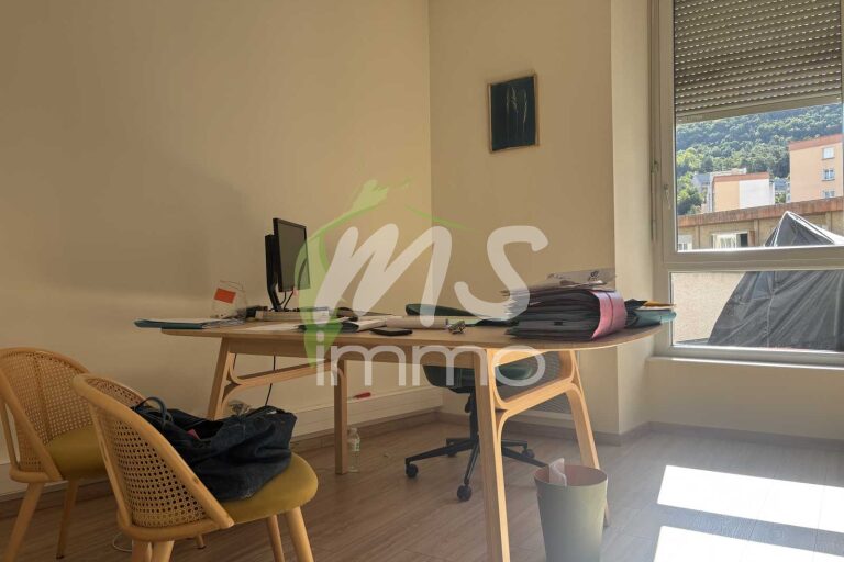 Local de 68 m² - GAP