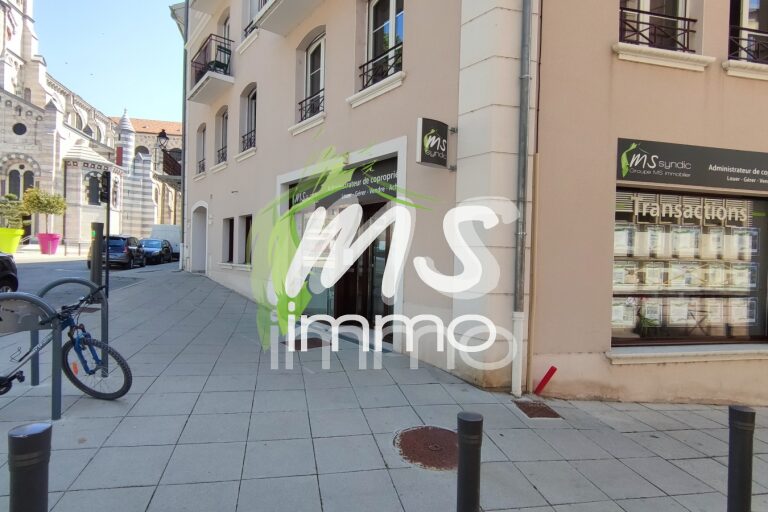 Local commercial de 87 m² - GAP