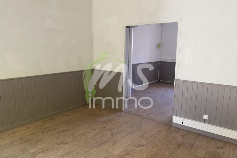 Local commercial de 35 m² - GAP