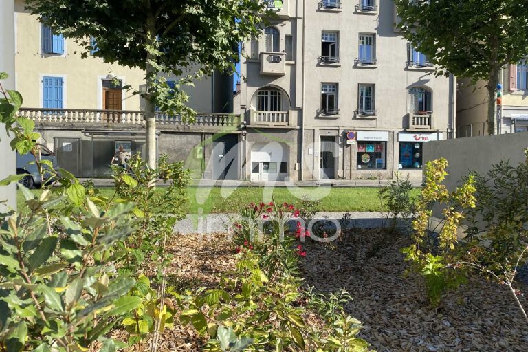Local / Bureau de 11 m² - GAP