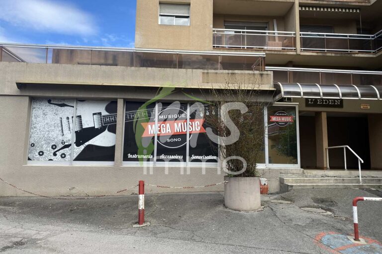 Local commercial de 132 m² - GAP