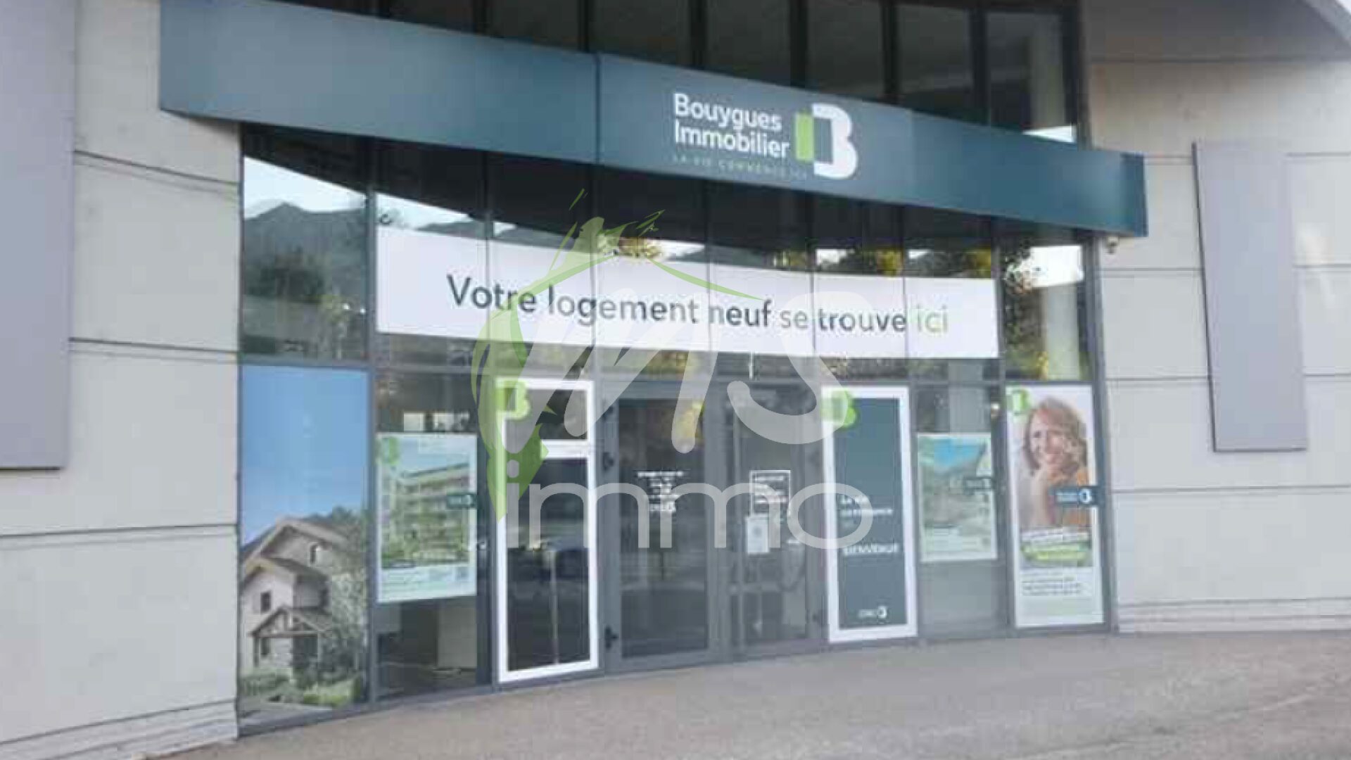 Local commercial de 234 m² - GAP - Photo principale