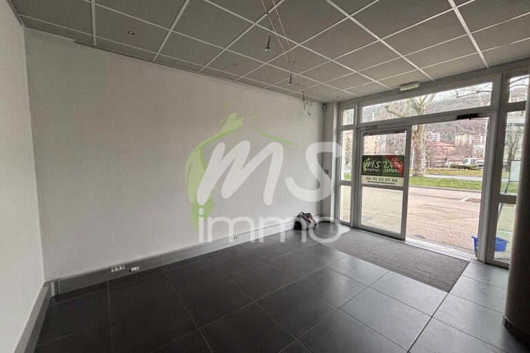 Local commercial de 43 m² - GAP
