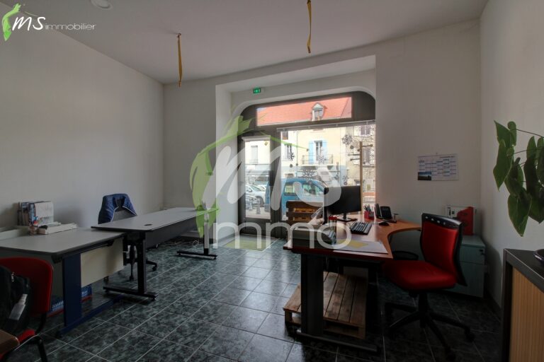 Local de 55 m² - CHORGES