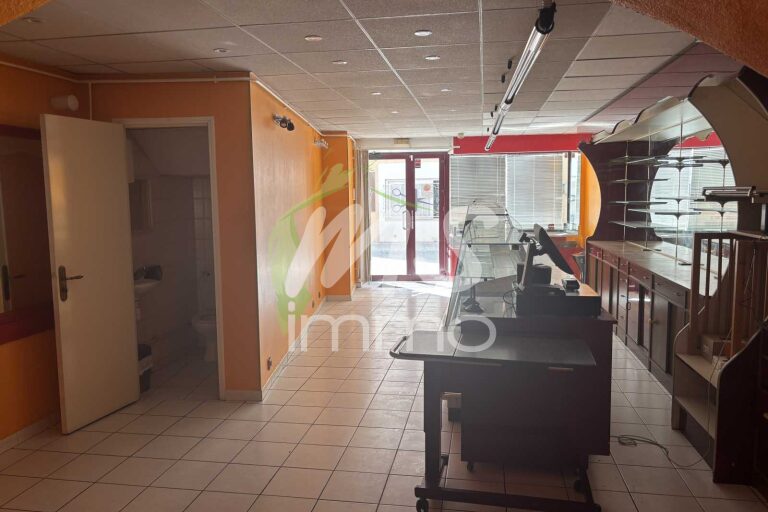 Local commercial de 108 m² - GAP