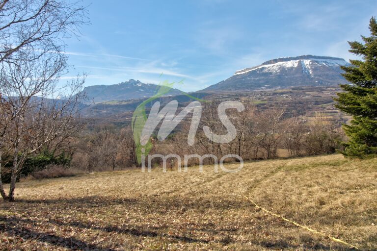 Maison T5 de 160 m² - CHATEAUVIEUX