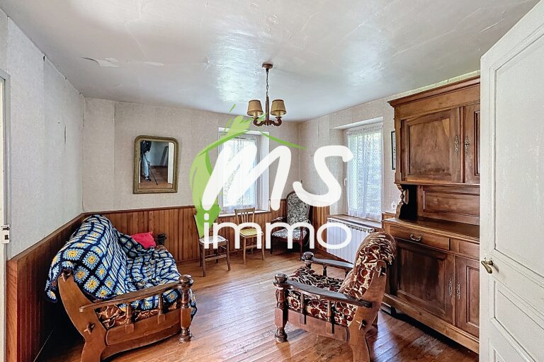 Maison T4 de 80 m² - CHAMPOLEON