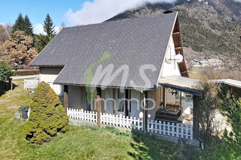 Maison T5 de 107 m² - LA MOTTE EN CHAMPSAUR