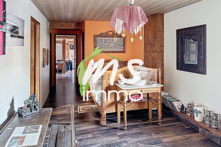 Maison T4 de 220 m² - aubessagne