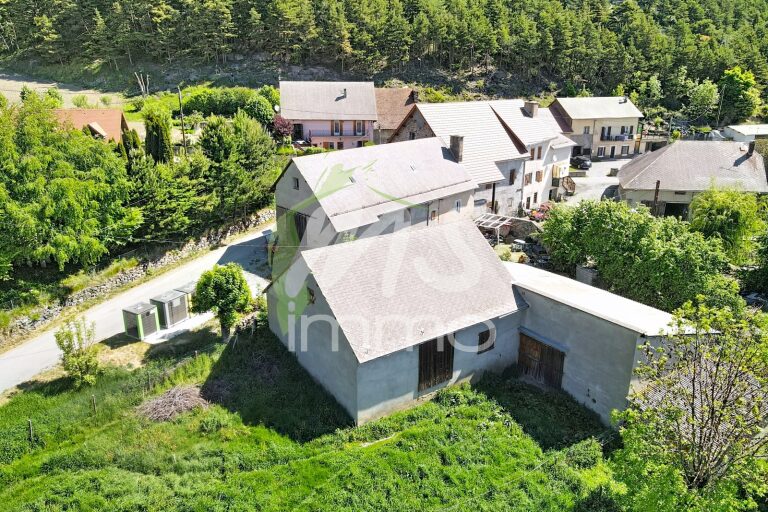 Maison T3 de 80 m² - LA MOTTE EN CHAMPSAUR
