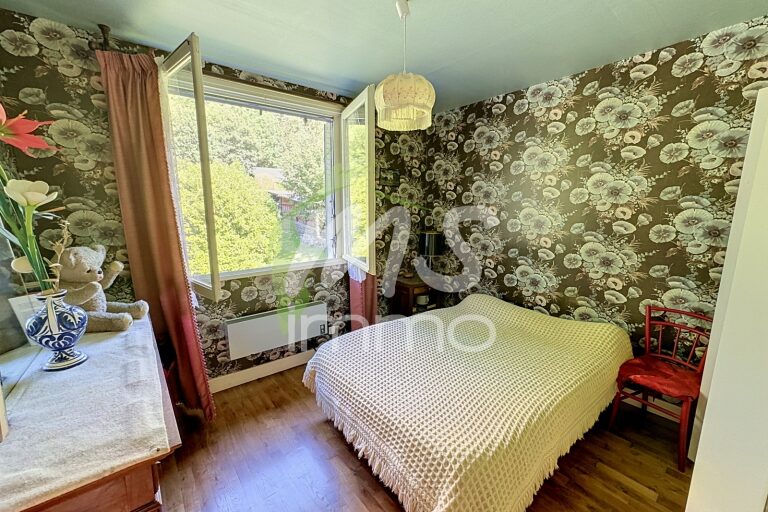 Maison T4 de 80 m² - LE GLAIZIL