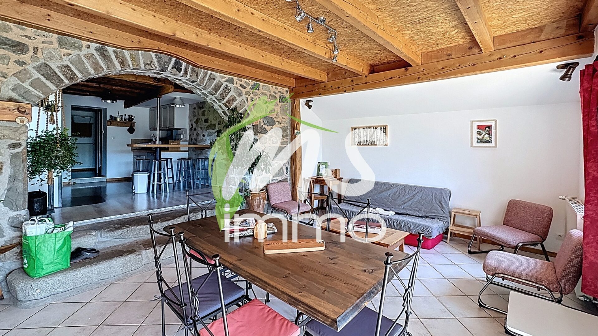 Maison T4 de 95 m² - CHABOTTES - Photo principale