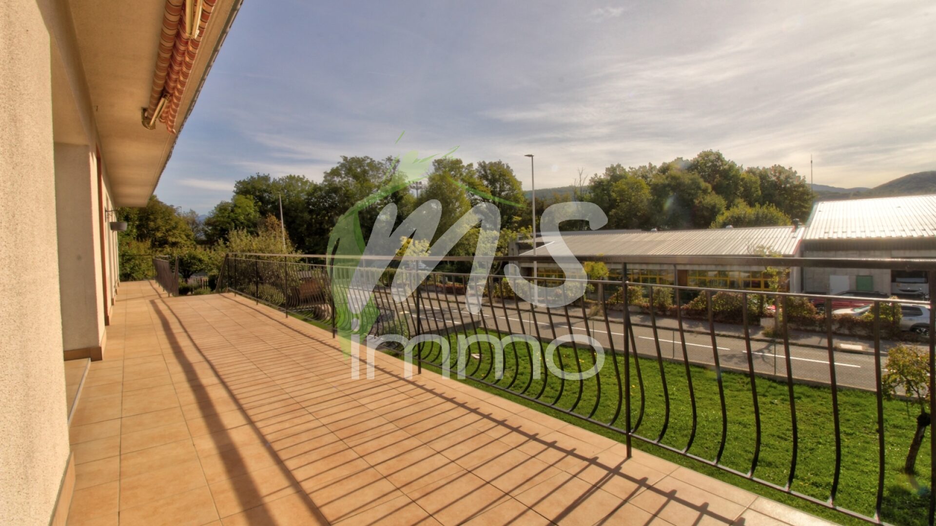Maison T7 de 151.25 m² - GAP - Photo 3