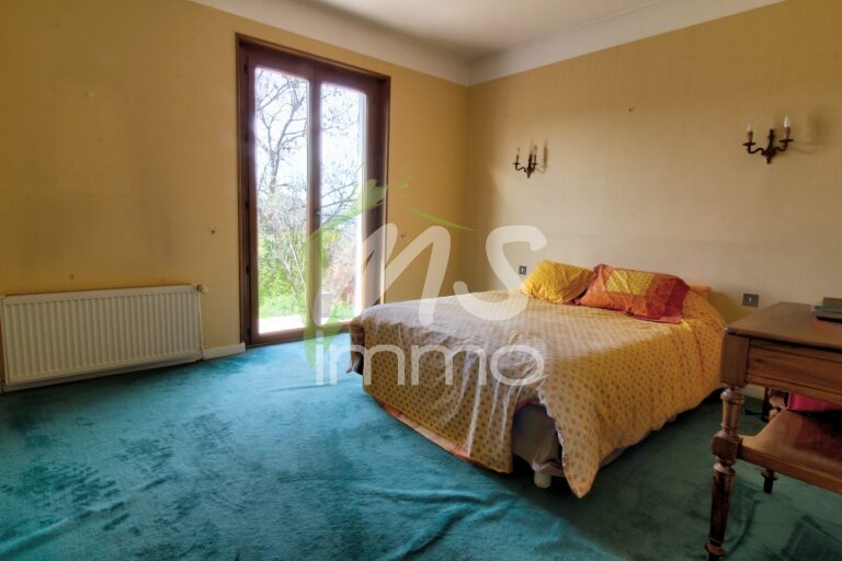 Maison T5 de 148 m² - ROMETTE