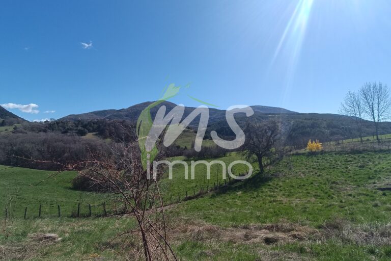 Terrain de 1480 m² - MONTGARDIN