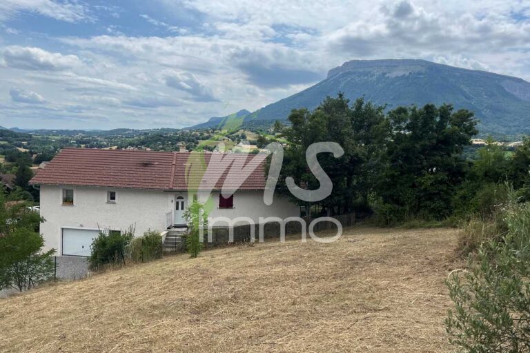 Terrain de 466 m² - LA FREISSINOUSE