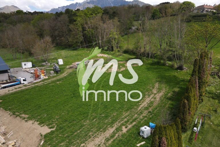 Terrain de 952 m² - CHAUFFAYER