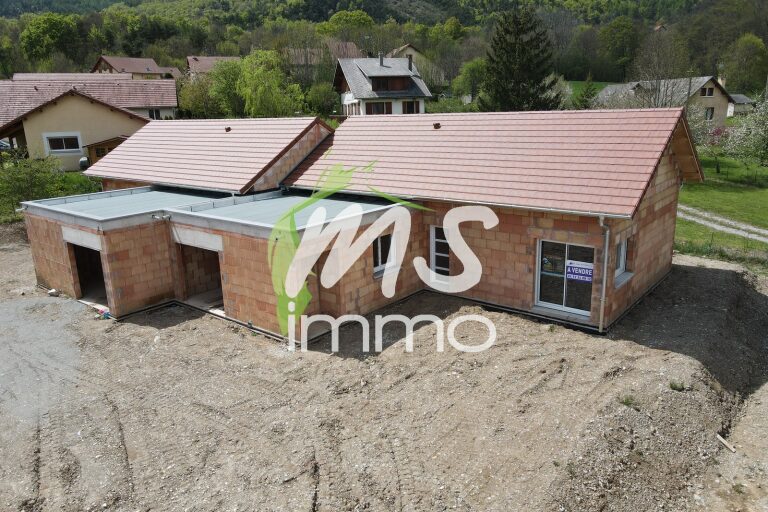 Maison T4 de 89 m² - LA FARE EN CHAMPSAUR